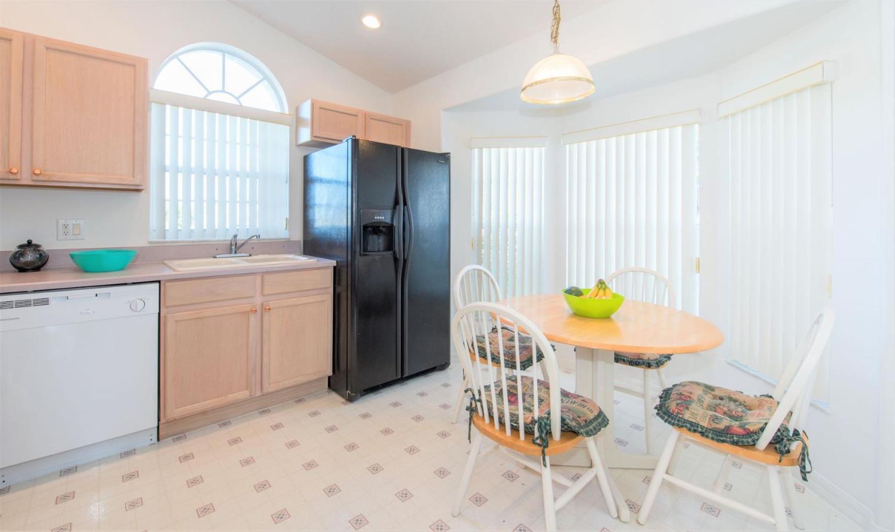 Makin Dreams With White Rose Villas - Private Pool - Game Room - Family Friendly - Nr Disney Киссимми Номер фото